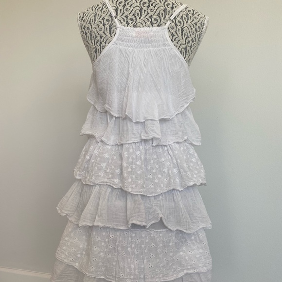 Summer halter mini dress with tiered layering - Picture 2 of 3